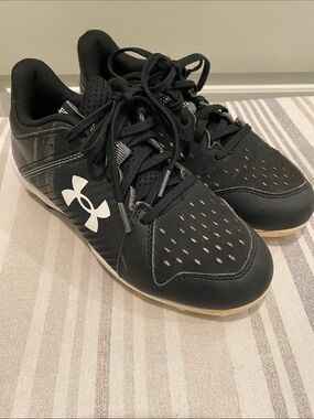Under Armour Kids Cleats